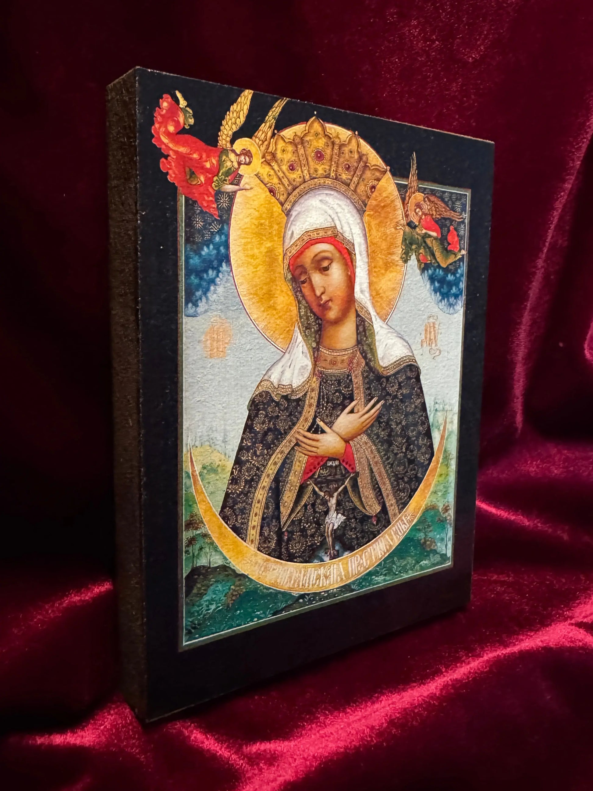 Our Lady of the Gate of Dawn "Ostrobramskaya" Mother of God Virgin Mary the Theotokos icon. Wooden orthodox icon icons