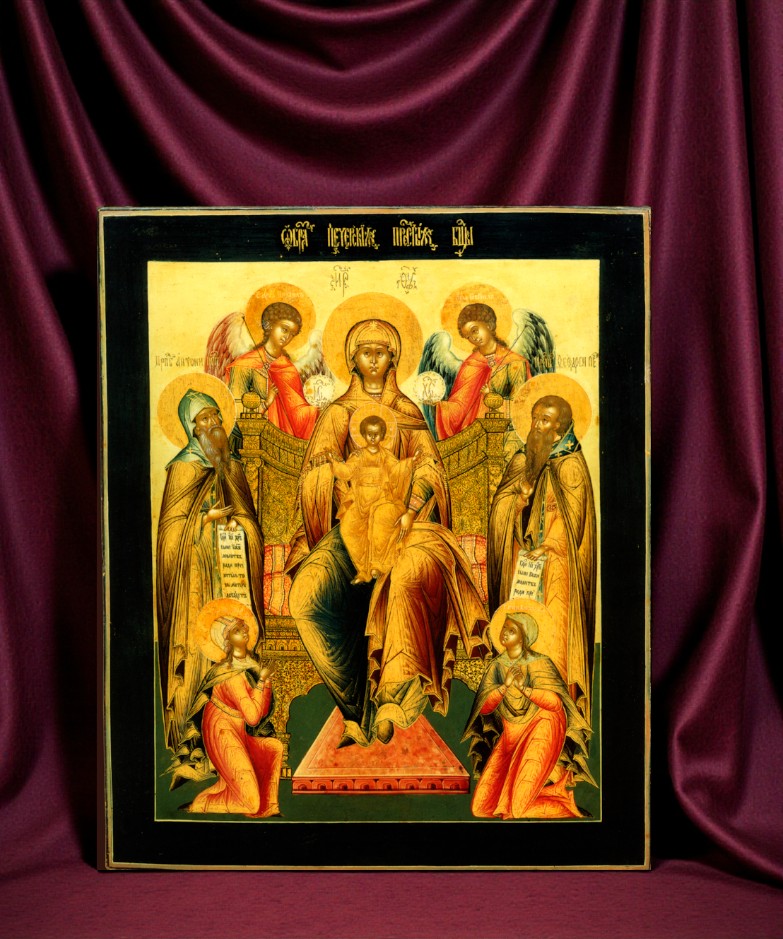 Mãe de Deus Virgem Maria, a Theotokos "Svenskaya" ("Pecherskaya"). Ícone ortodoxo de madeira