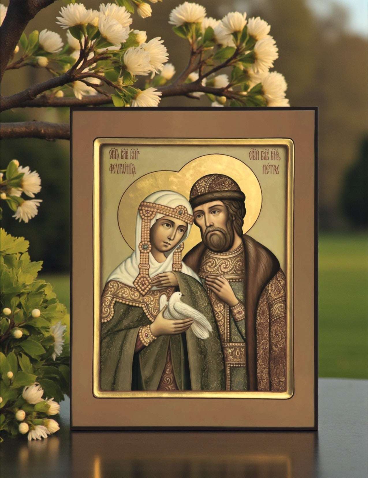 Orthodox Icon of Saints Peter and Fevronia of Murom – Patrons of Marriage and Family. Wooden orthodox icon - iconsofsaints.com